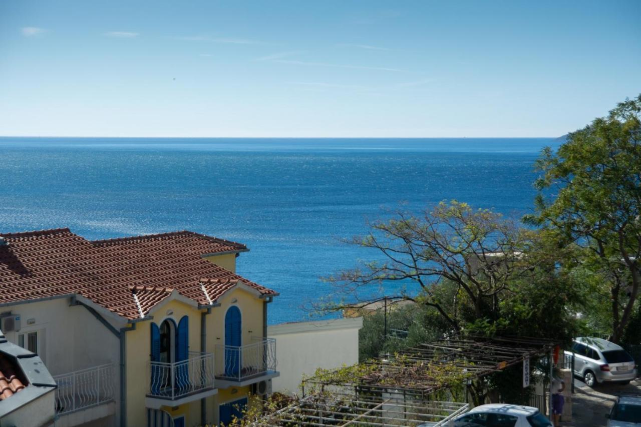 Ivona 2 Apartment Sveti Stefan Exterior photo